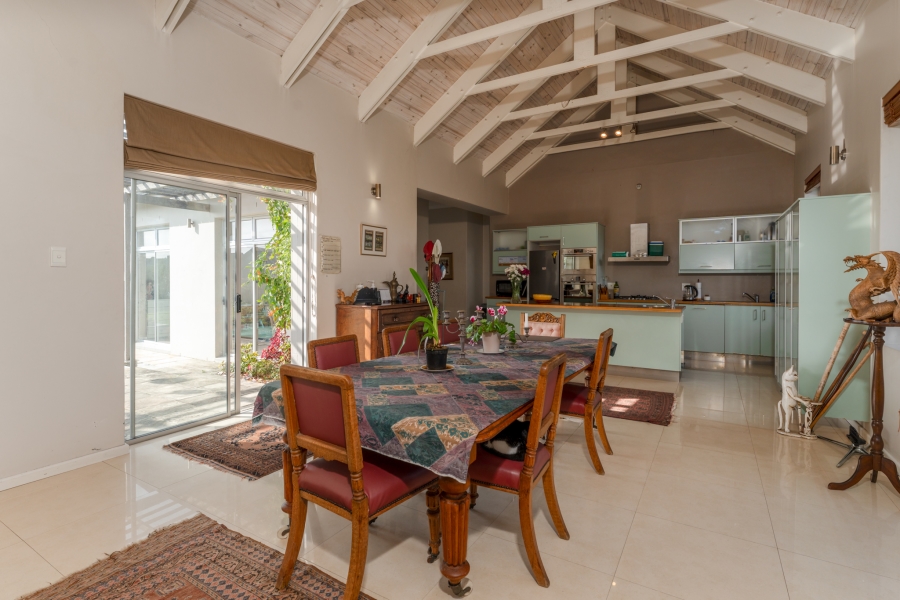 3 Bedroom Property for Sale in Lake Michelle Western Cape